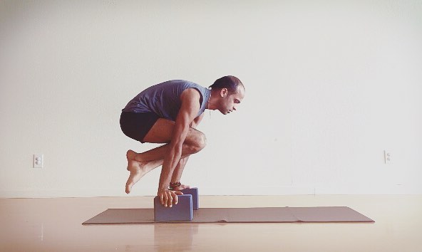 Yogi Zain - Iyengar Yoga - Fortalecimento Abdominal