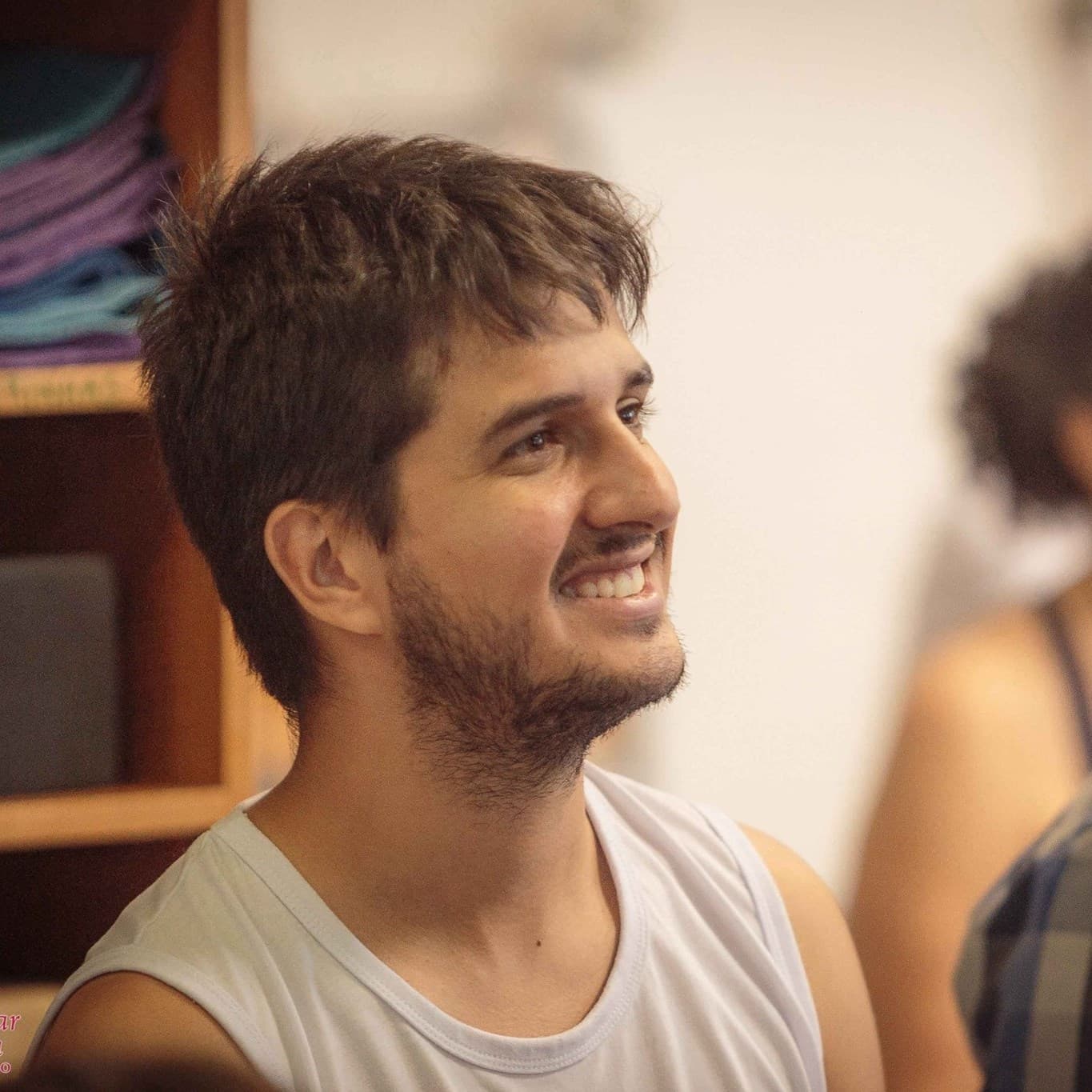 Jonathan Batista, professor de Yoga e Meditação